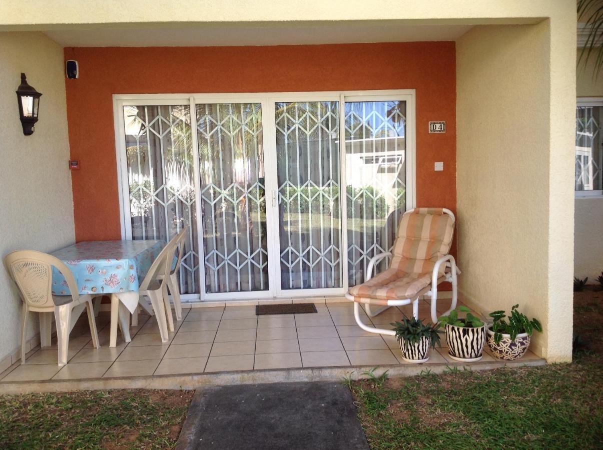 Lovely Apartment In Flic En Flac, Close To The Beach And All Amenities. Buitenkant foto